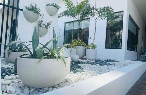 Lope De Vega Apartment | Apartamento Amueblado Torre Catalonia Met