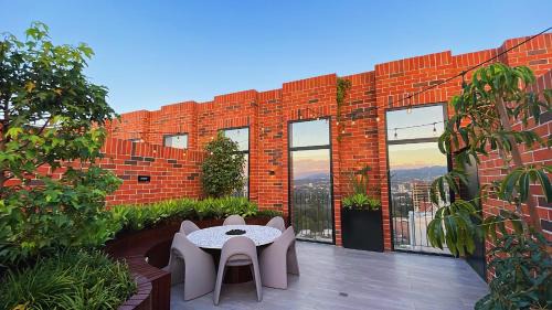 Zona 10 Apartment | Apartamento Centro de la Ciudad de Guatemala, Zona 10 Edificio Airalí