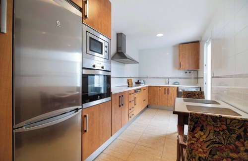 Barriada del Rio San Pedro Apartment | Apartamento "Colibri" with Wi-Fi, Air Conditioning & Patio