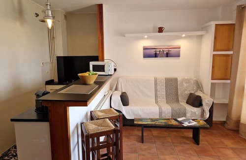 Torredembarra Apartment | Apartamento con Vistas al mar y Balcón