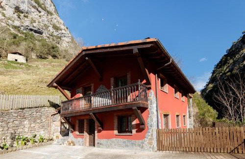 Ponga Apartment | Apartamento con jacuzzi a orillas del Río Sella