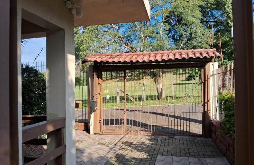 Novo Hamburgo House | Apartamento das Azaleias