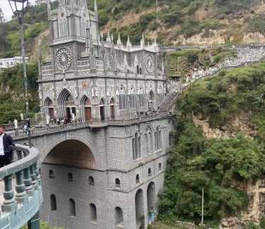 Ipiales Apartment | Apartamento de tres habitaciones, dos baños,garaje, en ipiales nariño, cerca a la frontera con ecuador
