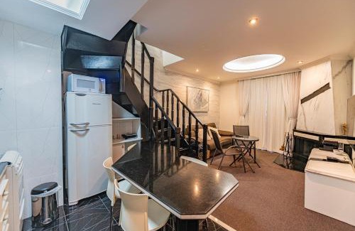 Alto do Capivari Apartment | Apartamento Duplex Home Green Home