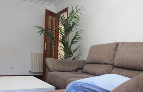 Santona Apartment | Apartamento en el centro El Refugio 3016
