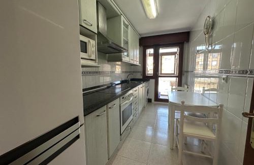 Santona Apartment | Apartamento en el centro El Refugio 3016