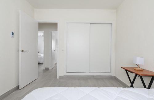 San Pedro de Alcantara Apartment | Apartamento espacioso vistas al mar