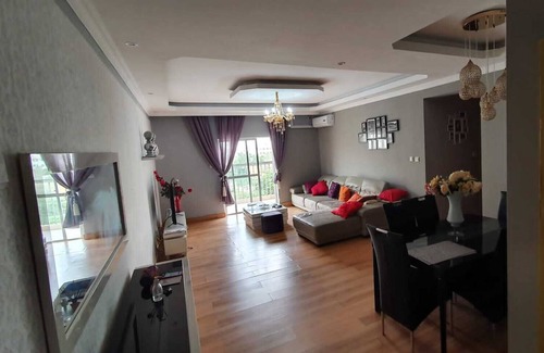Belas Apartment | Apartamento H