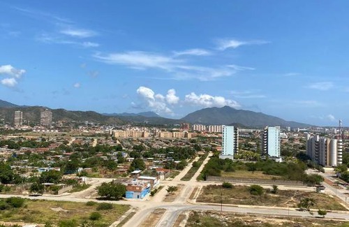 Margarita Island Apartment | Apartamento Laguna Suites, vista al mar y piscina