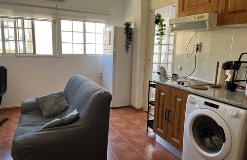 Les Tendetes Apartment | Apartamento Luminoso Pocos Metros del Centro, Tranquilo Ideal Para Viajeros