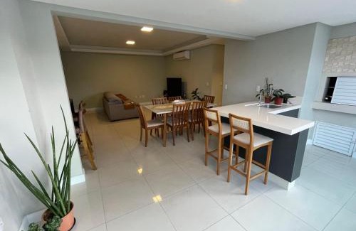 Castelo Branco Apartment | Apartamento Meia Praia