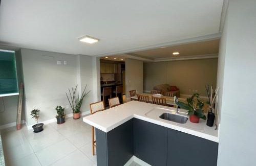 Castelo Branco Apartment | Apartamento Meia Praia