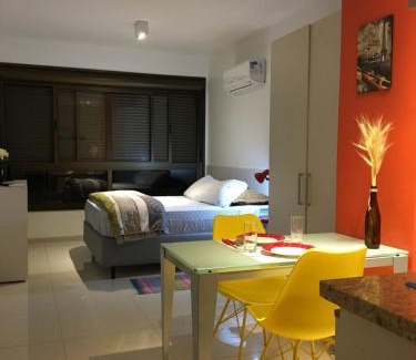 Rio Branco Apartment | Apartamento Perfeito Casemiro, 199 - RETIRADA DAS CHAVES MEDIANTE AGENDAMENTO COM UMA HORA DE ANTECEDÊNCIA COM ANDREIA OU LUIS