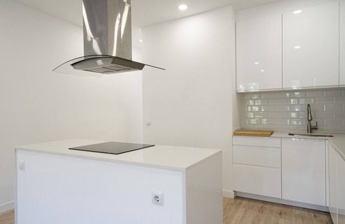 Palomeras Bajas Apartment | apartamento reformado para 6 personas de alquiler temporal