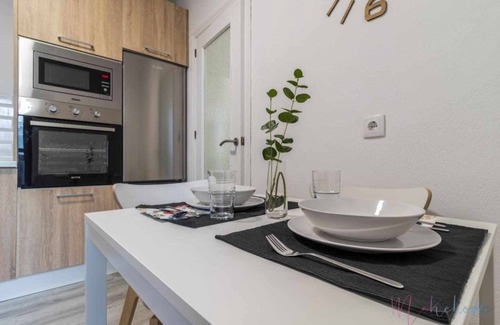 Huelva Apartment | Apartamento Tranquilo , en Pleno Centro con Garaje