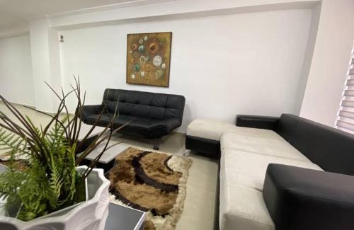 Margarita Island Apartment | Apartamento Vacacional - Vista al Mar - Petalo 4 Piso 1