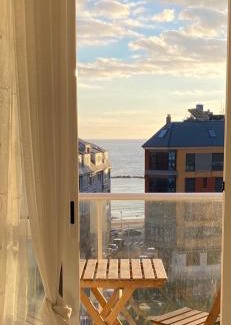 Burela Apartment | Apartamentos LAMAROSA -PLAYA URBANA