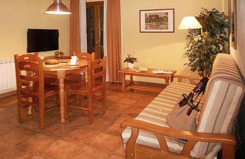 Campo House | Apartamentos Turismo Rural Casa Santorroman