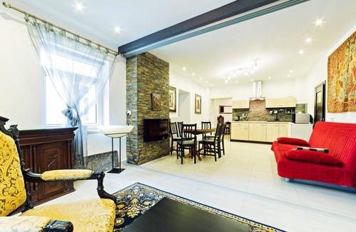 Bierutowice Hotel | Apartamenty EverySky Luxor Karkonoska