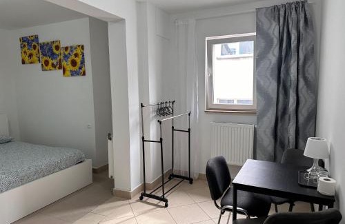 Poznan City Center Bed & Breakfast | Apartamenty Gołębia-Budget