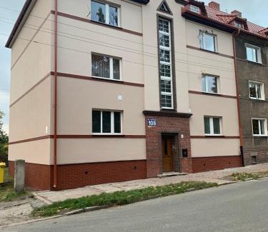 Boguszow-Gorce Apartment | Apartamenty Zloty Pociąg