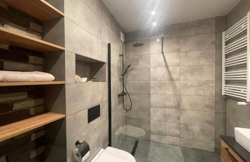 Gliwice Apartment | Apartamet Poezji A04 Blue