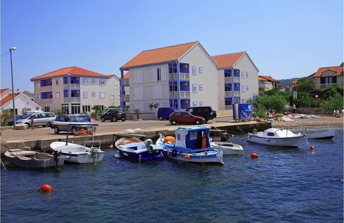 Mirce Apartment | Aparthotel Marina Gromela