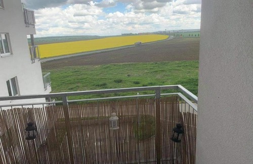 Klecany Apartment | Apartmán 15km od centra Prahy
