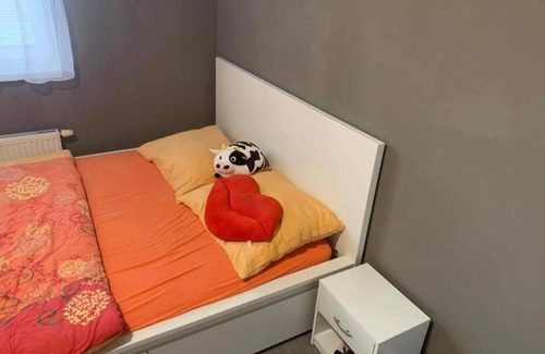 Klecany Apartment | Apartmán 15km od centra Prahy