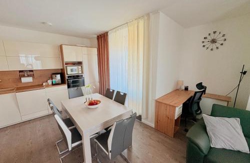 Kosice Old Town Apartment | Apartmán Fatranská,Parking Free ,Air Condition