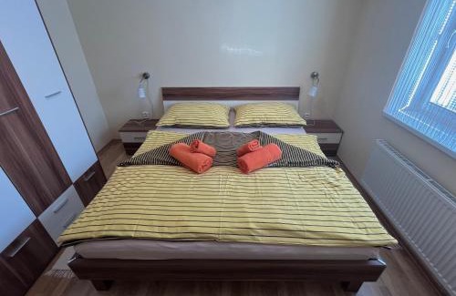 Nova Lesna Apartment | Apartmán Lesana