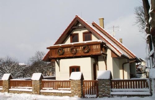 Uhorska Ves House | Apartmánový dom Slniečko