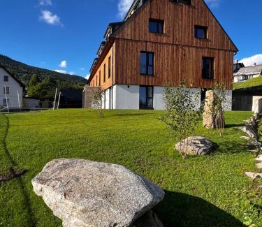 Stare Mesto House | Apartmány Šestka