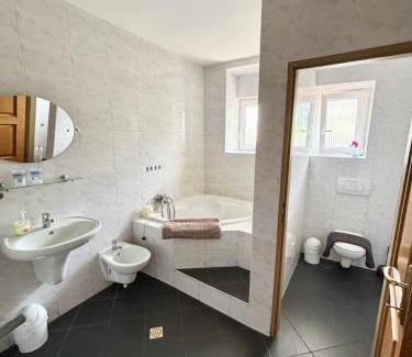Pernstejnske Jestrabi Apartment | Apartmány Maňová