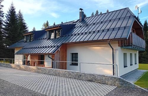 Filipova Hut Apartment | Apartmány u lesa