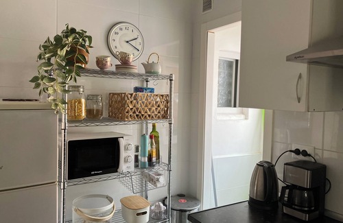 Santa Coloma de Gramenet Apartment | Apartment close to Badalona beach and Barcelona center