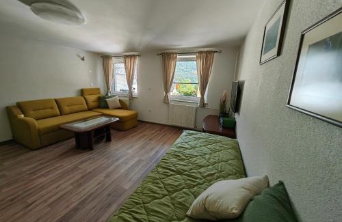 Bohinjska Bela Apartment | Apartma Bela