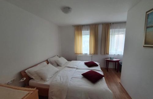 Radovljica Apartment | Apartma Meta