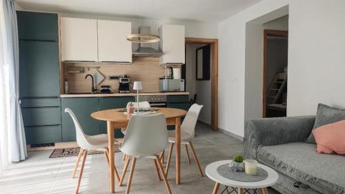 Podbela Apartment | Apartma Mia Nadiža