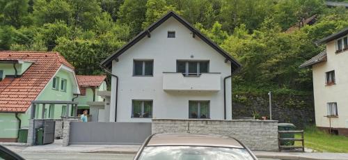 Jesenice Apartment | Apartma Sava-Stol