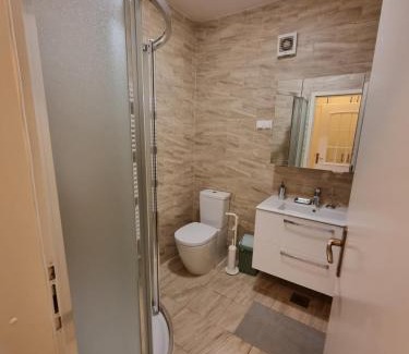 Rogaska Slatina Apartment | Apartma Vrtnica, Vila Golf