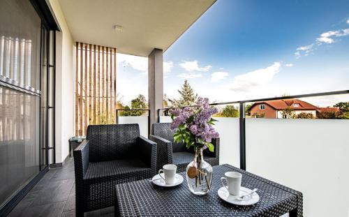 Verzej Apartment | Apartmaji BANONIA " Štorkljin let "