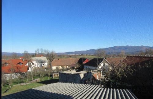 Postojna Apartment | Apartmaji Karbic