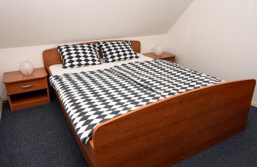 Podcetrtek Apartment | Apartmajske hiške Lubadarček
