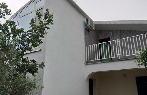 Maslenica Apartment | Apartman Biba