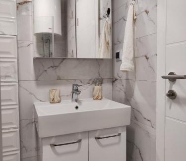 Doboj Apartment | Apartman BULEVAR1 NETFLIX