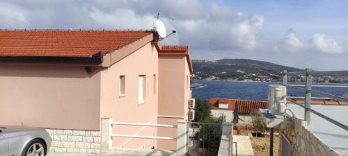 Dvornica Apartment | Apartman Darko