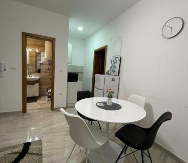Brdo Apartment | Apartman Gakić 1