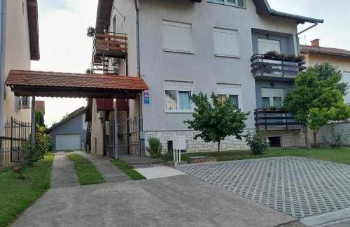 Vukovar Apartment | Apartman kod dide i bake