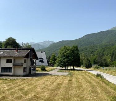 Tjentiste Apartment | Apartman Kosuta Lux Mountain View